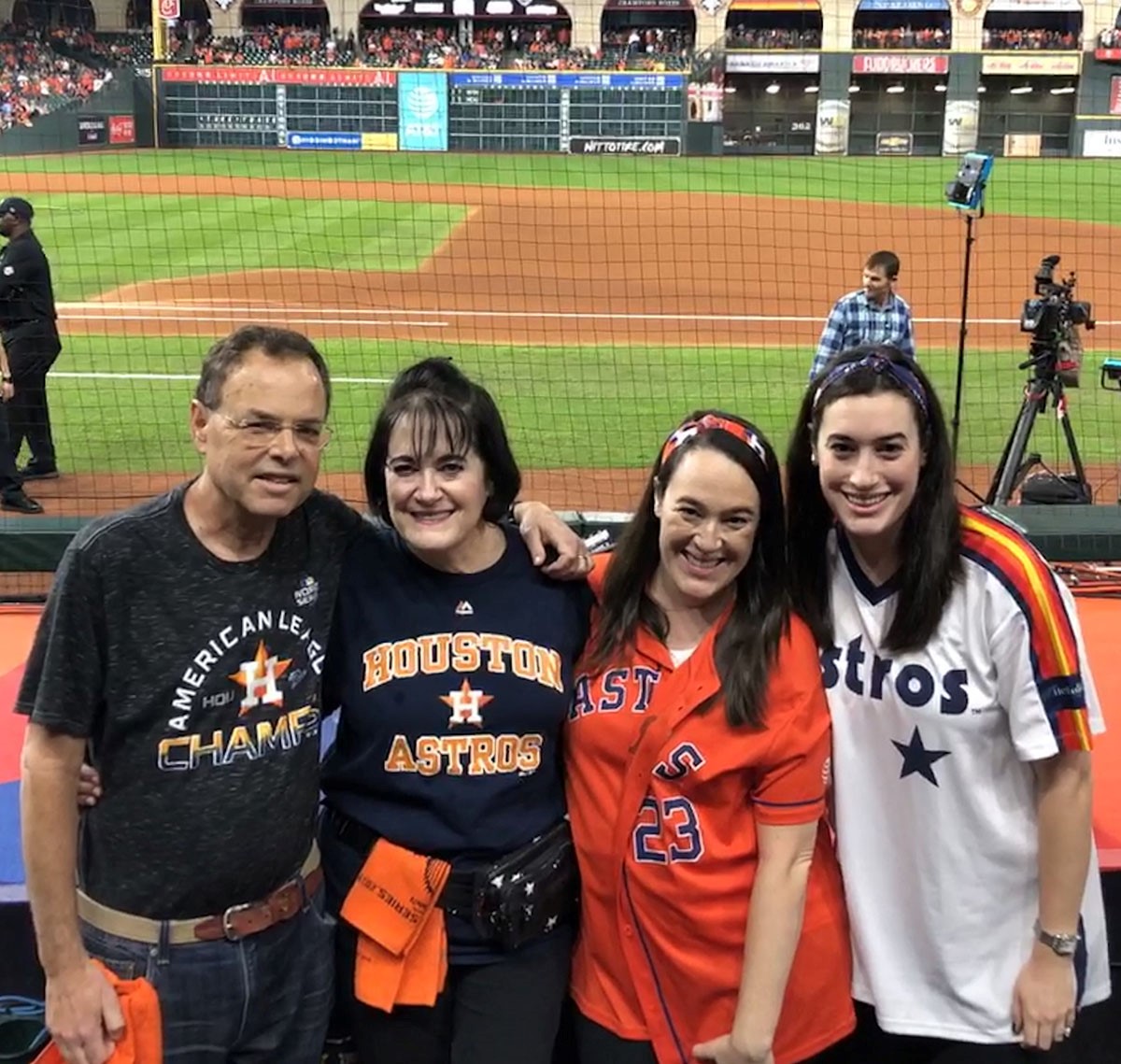 Despite Loss, Astros Fans are Fired Up