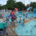 Colonial Park Pool