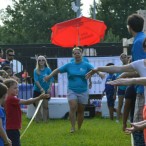 Water balloon tossing game