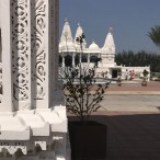 Carving on pillar