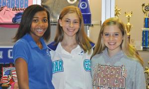 Ravyn Louis, Jacklyn Helm, Lilly Smith