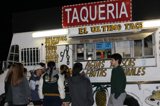 El Ultimo Taco provides dinner for the students who were too busy before the football game to eat. The tacos left a tasteful mark on Stratford, and the event will likely bring the taco truck more business in the future. 