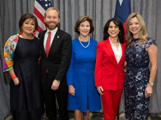 Cathy Cleary, Pierce Bush, Laura Bush, Maria Bush, Julie Baker Finck