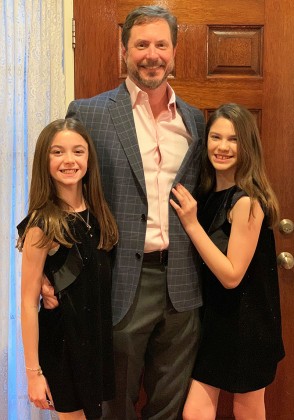 Scarlett, Lily and Ken Schmitt