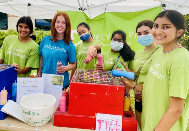 Evelyn's Park Conservancy Teen Ambassadors