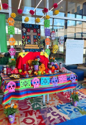 RCE’s Día de los Muertos display