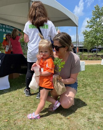 Earth Day 2022 at Evelyn's Park