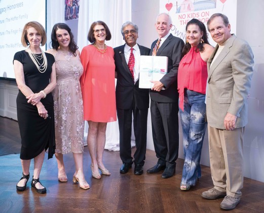 Pam Hoffer Wallock, Samantha Hoffer, Wendy Hoffer Bleiweiss, Oli Mohammed, Scott Hoffer, Gayle Hoffer, and Larry Cress