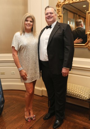Molly Ellis, Ron Ellis
