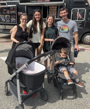 Vanja Kissliny, Kelsey Bassett, Julie Wright, Ray Wright, Rebecca Wright, Ryan Wright