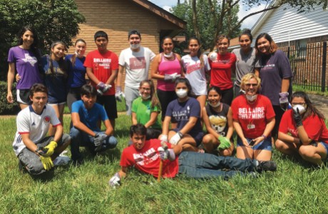 Bellaire High School's League of United Latin American Citizens (LULAC) Youth Council