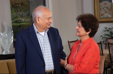 Devinder Mahajan, Sushma Mahajan