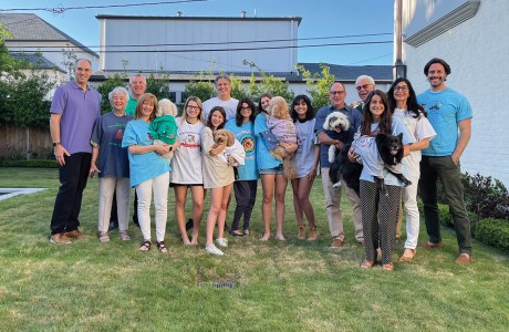 The extended Samuels family, including all five dogs