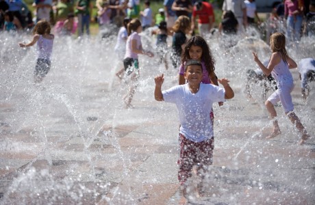 Discovery Green splashpad