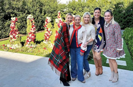 Gloria Ryan, Maribel Farish, Ronda Holladay, Blaire Hickman, and Lauren Allen