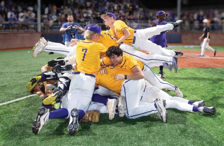 Kinkaid Falcons