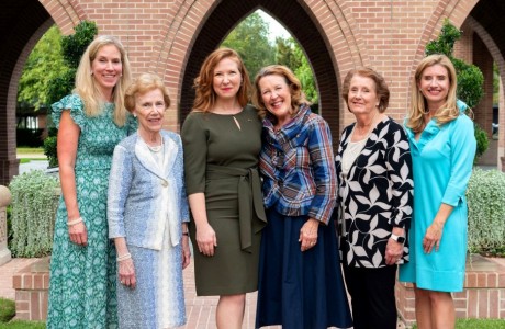 Kappa Kappa Gamma Pilgrimages chairs