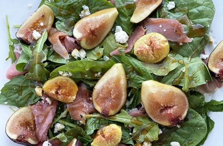 Roasted Fig, Prosciutto and Blue Cheese Salad