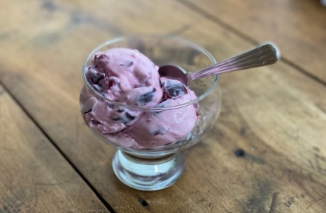 Creamy Cherry Frozen Yogurt