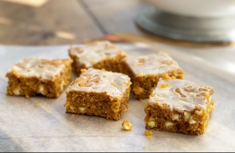 Brown Sugar Maple Pumpkin Butter Bars