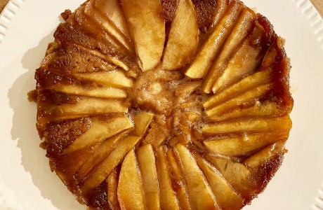 Caramel Apple Upside Down Cake