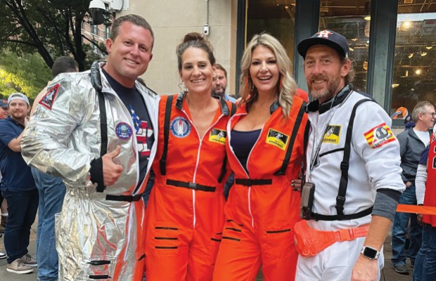 Houston Astros Astronaut - Distressed – Evie Marie's