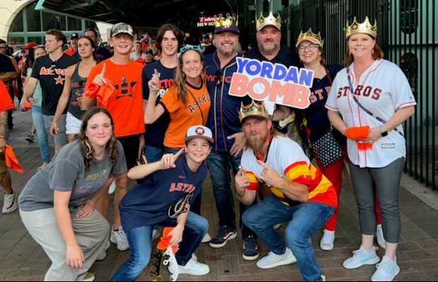 Astros fans bring hundreds of gold crowns to playoff games for