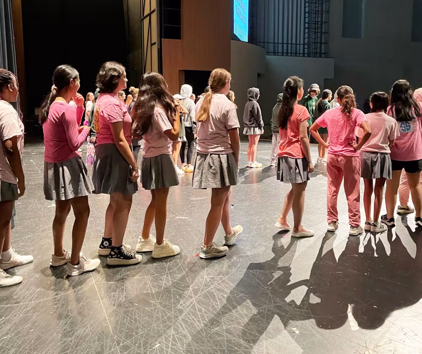 Sophomores lining up