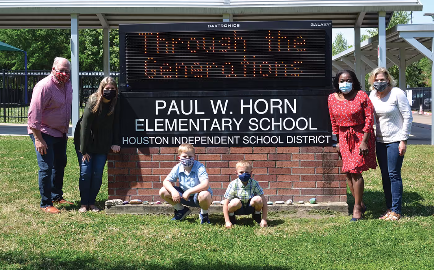 Bill Jones, Tiffany Thorn, Brooks Cannon, James Cannon, Evelyn Gates, and Jennifer (Jones) Cannon