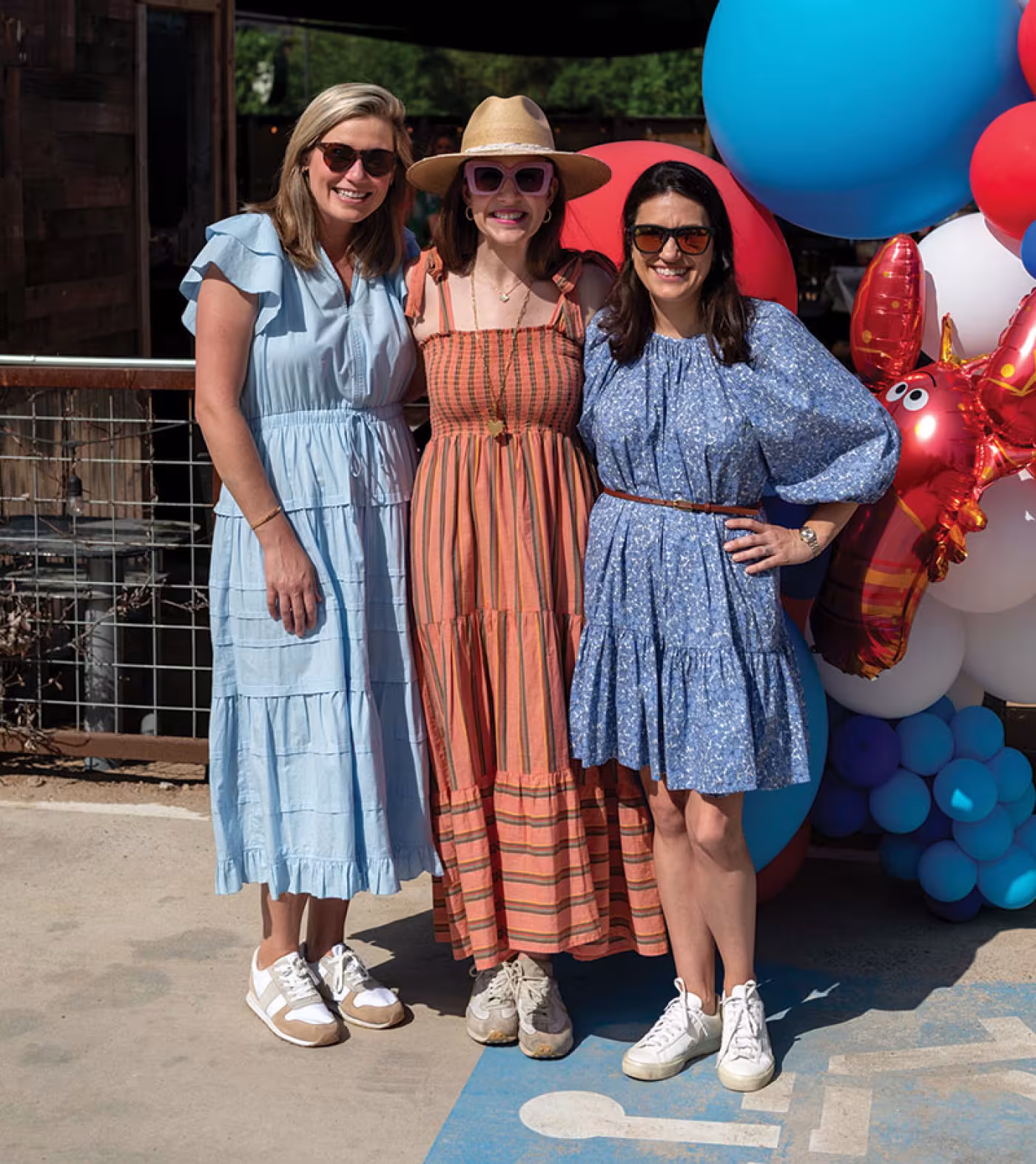 Leigh Williams, Leanne Gotcher, and Amanda Savoie