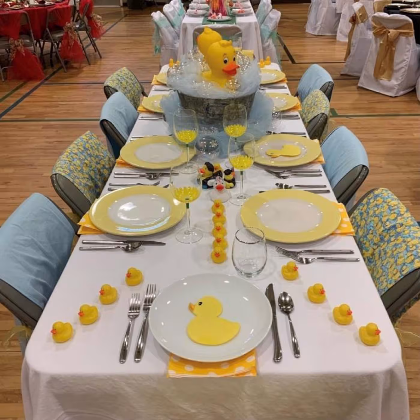 Carole Eastburn’s Ducky Table