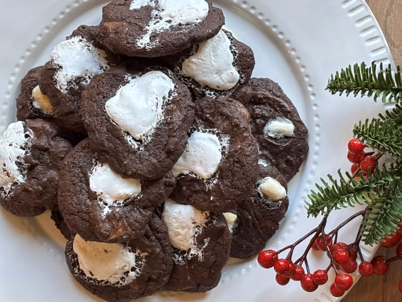 Hot Chocolate Cookies with Marshmallow Fluff