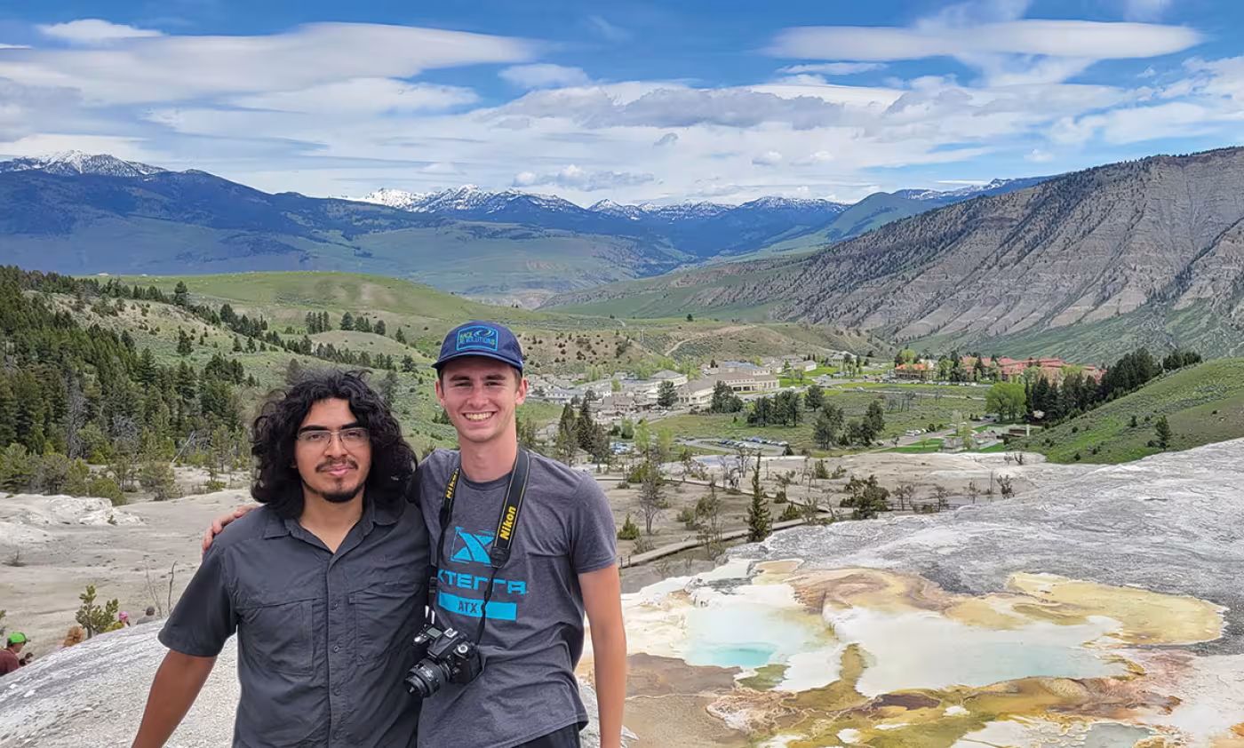 Jared Clark, Fernando López