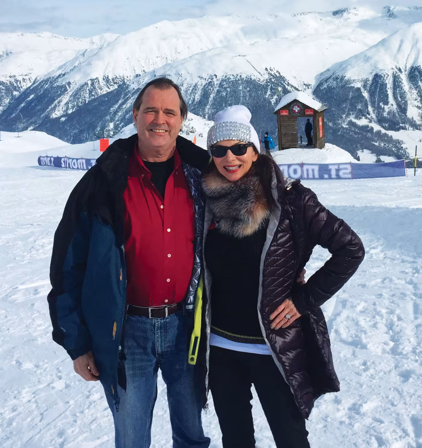 Ginger Moore, Evan Howell