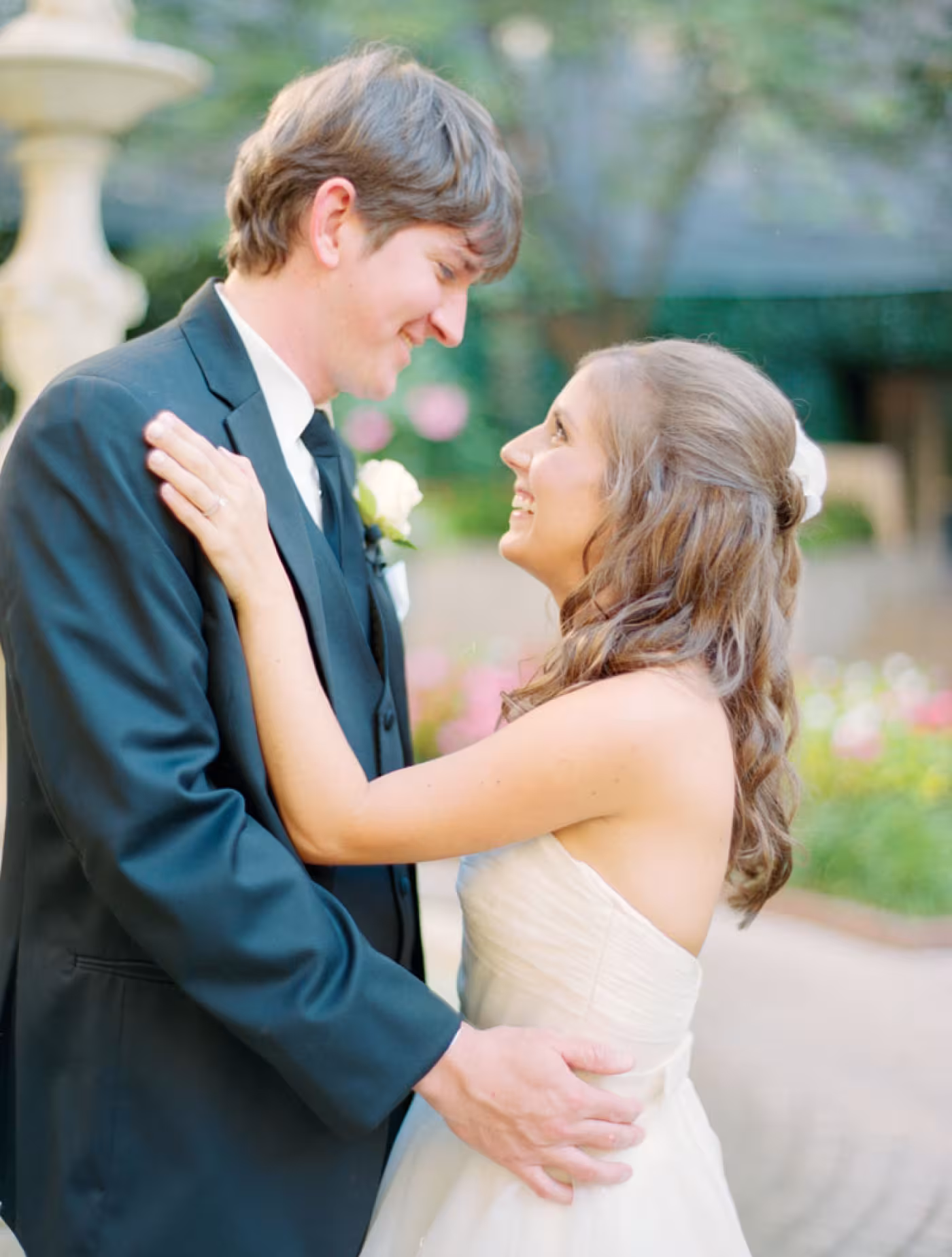 Jessica Holm, Casey Holm