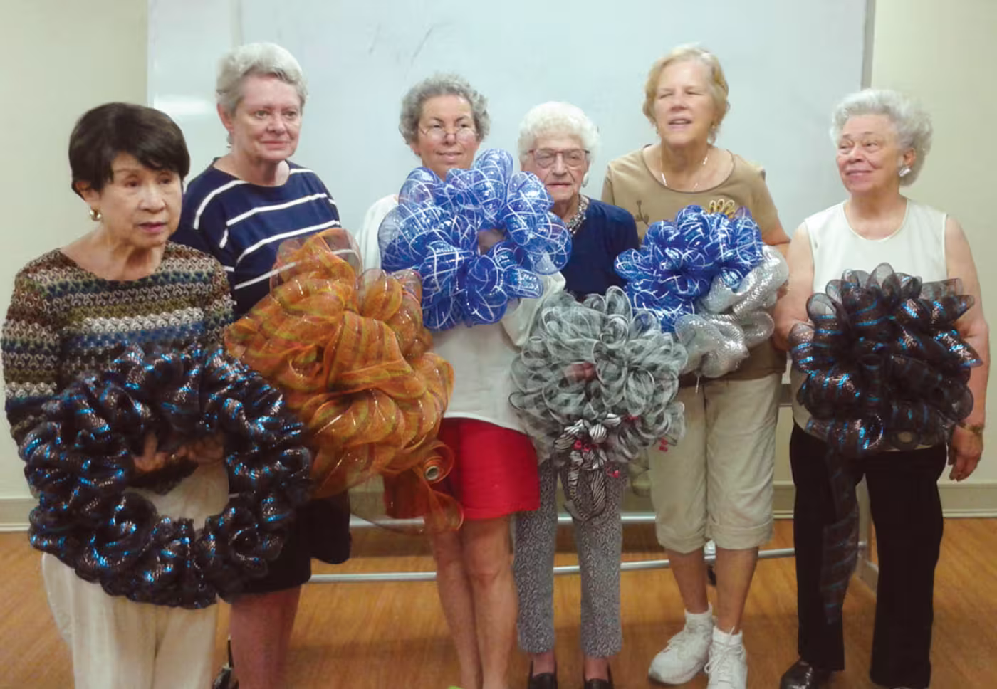 Rose Pu, Macy Blythe, Hannah Martin, Jo Lukens, Sue Walsh, Louise Wootens