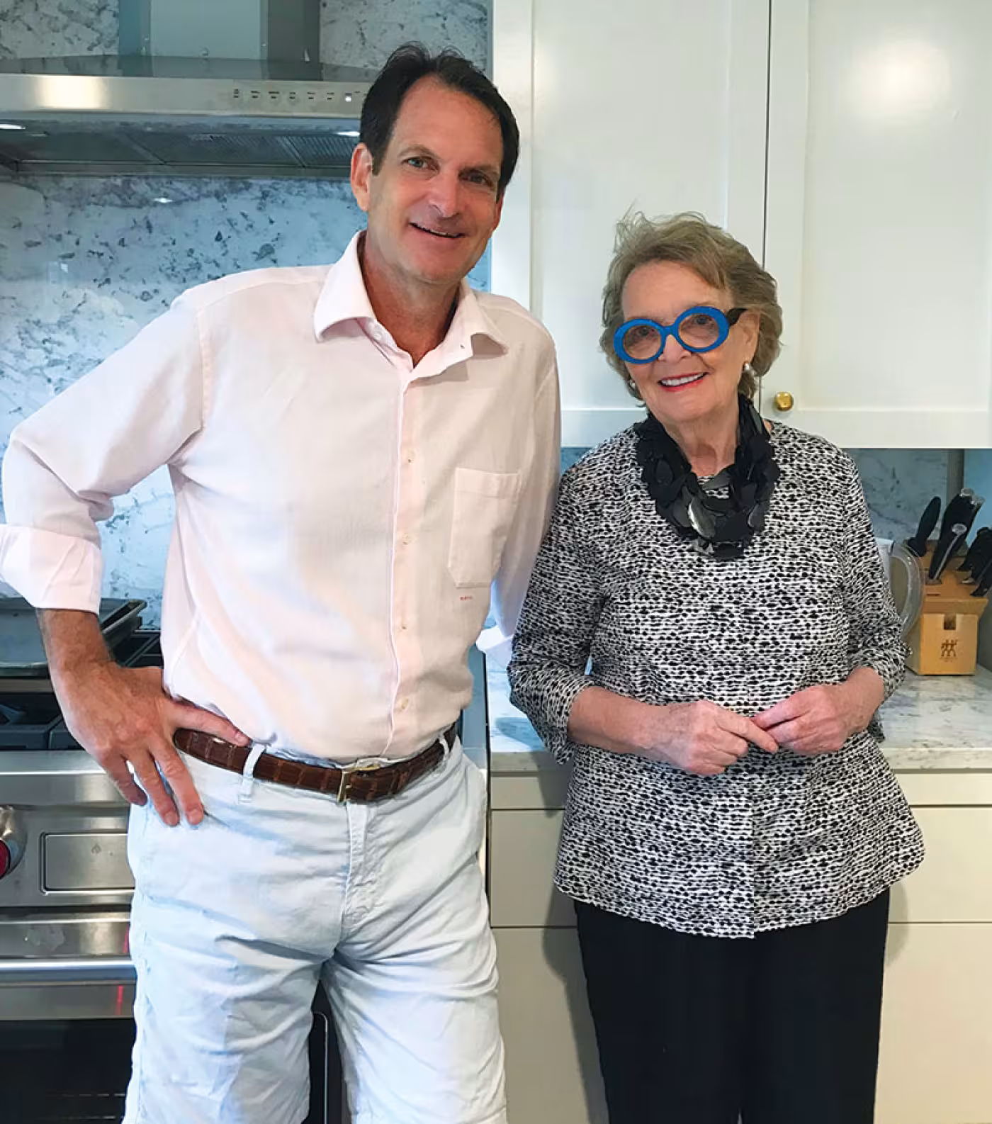 Matthew Lee, Peg Lee