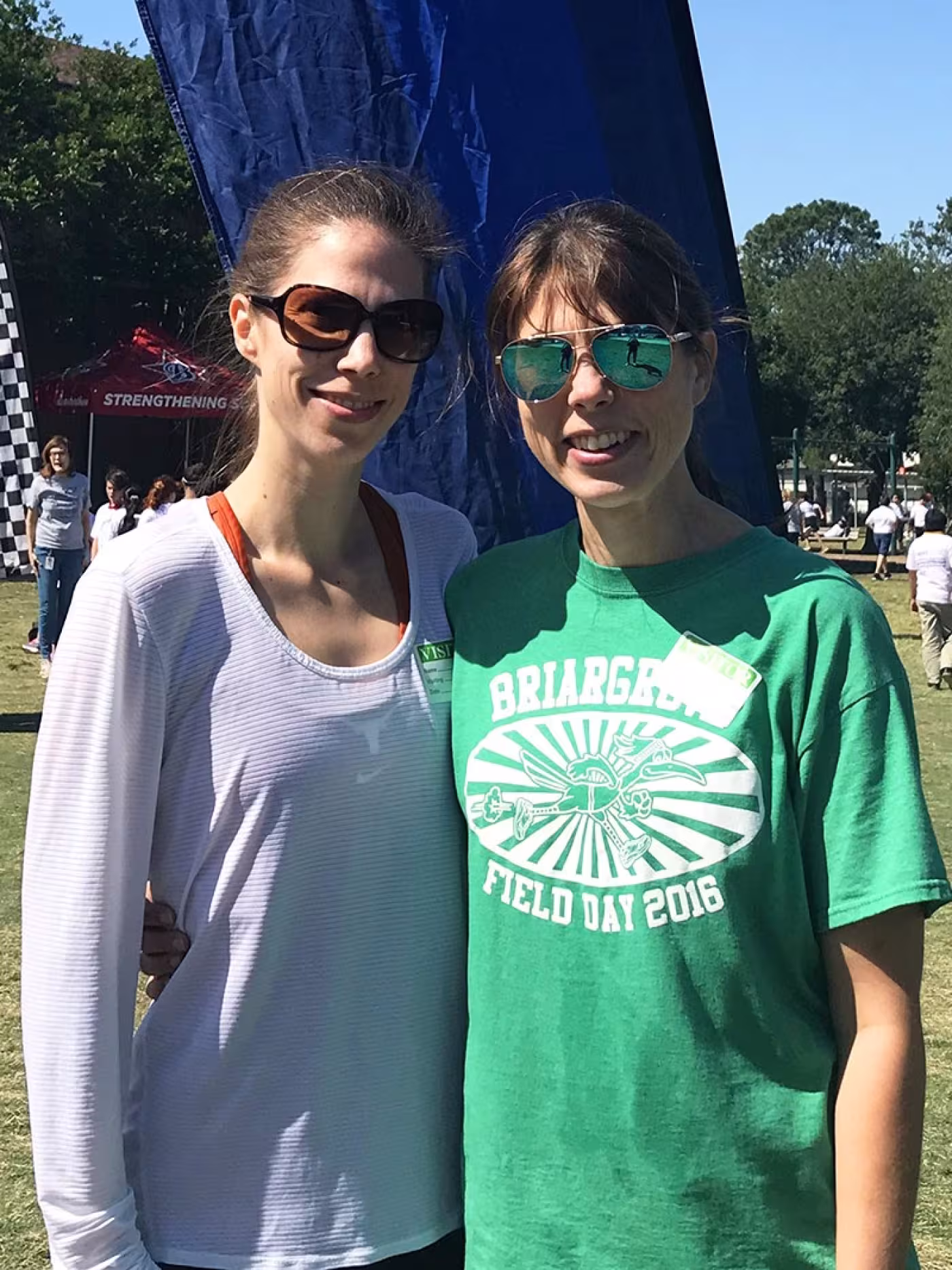 Laura Louis, Shannon Going