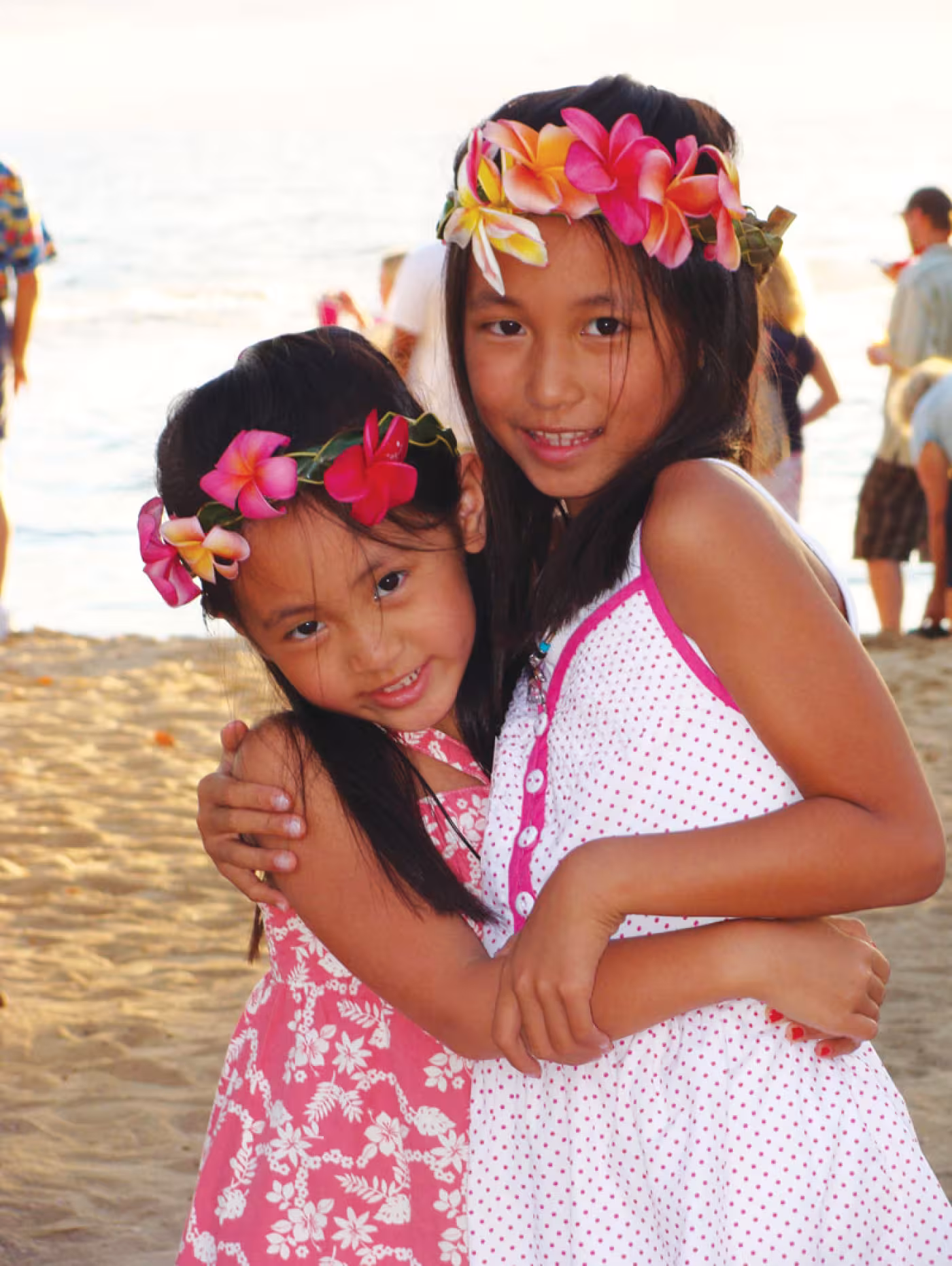 Natalie Lee, Nicole Lee