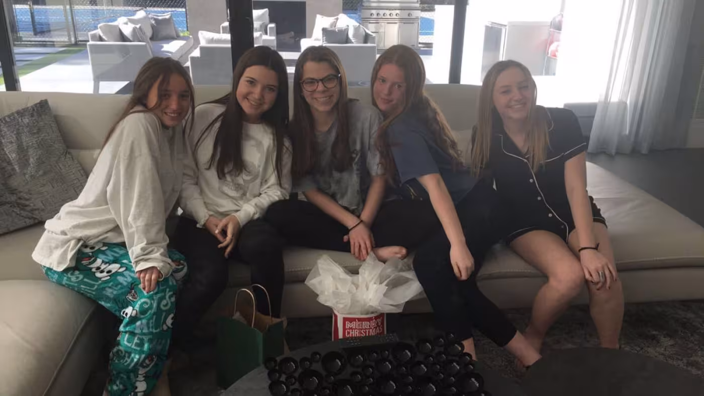 Taylor Kalina, Jadyn Grossman, Joelle Sokoloff, Danielle Haas, Marisa Reichstein