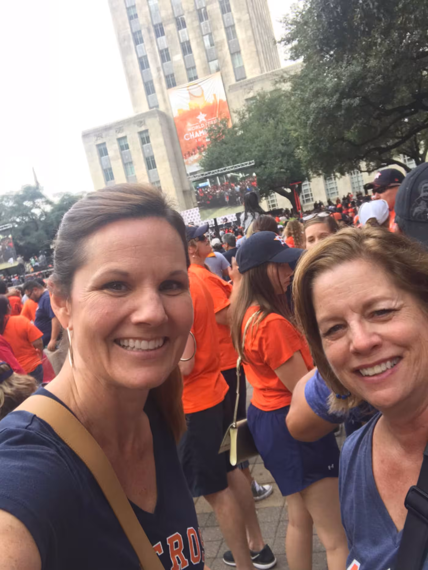 Kim Montgomery, Leslie Little