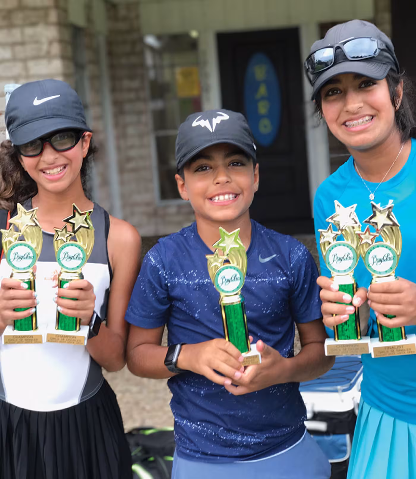 Nadia Khera, Shiv Khera, Dalia Khera