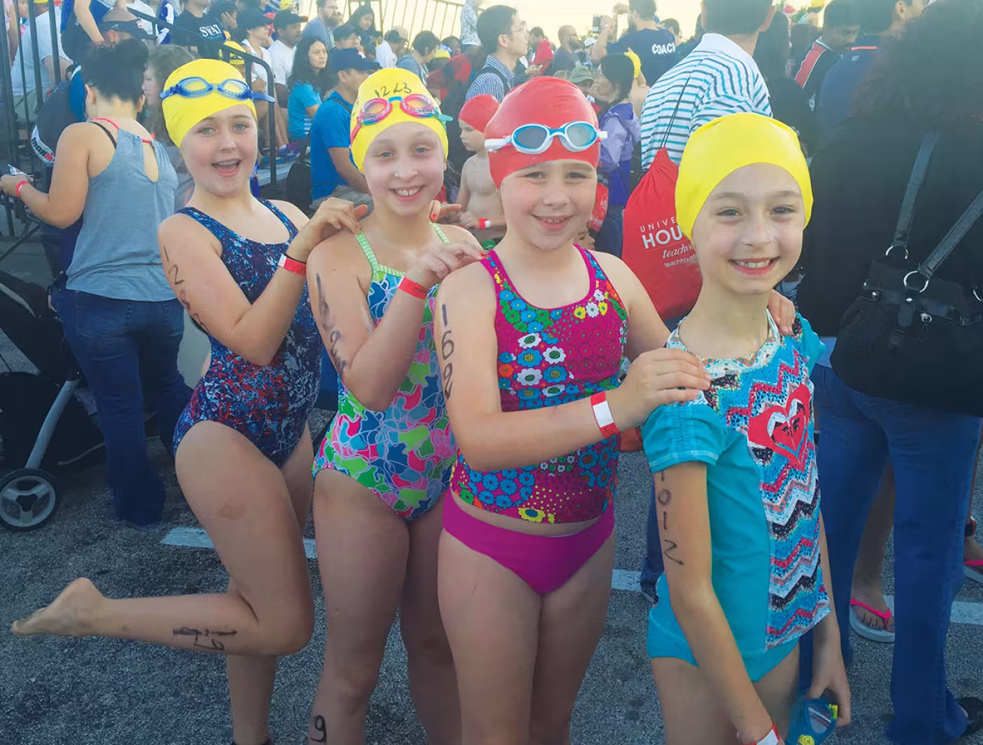 Kendall Davis, Taylor Mackel, Addison Sheffield, Avery Kent