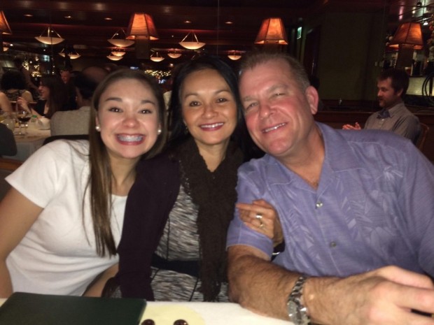Lauren Henrichsen with her parents over Thanksgiving break 