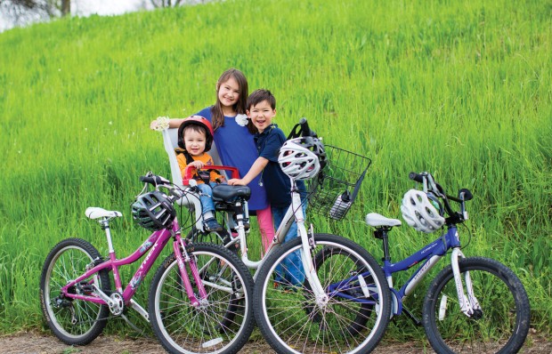 Julia Wykoff, Jae Wykoff, Alexander Wykoff Julia Wykoff, Jae Wykoff, Alexander Wykoff