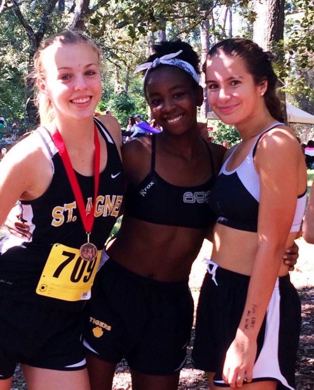 Lauren Roth, Journey Peters, Jenna Stephanos Lauren Roth, Journey Peters, Jenna Stephanos