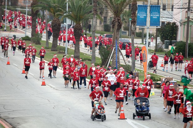 Galveston’s Santa Hustle