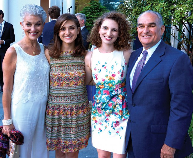 Susan Farb Morris, Shara Morris, Hannah Morris, David Morris Susan Farb Morris, Shara Morris, Hannah Morris, David Morris