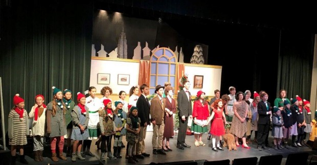 Cast of Annie