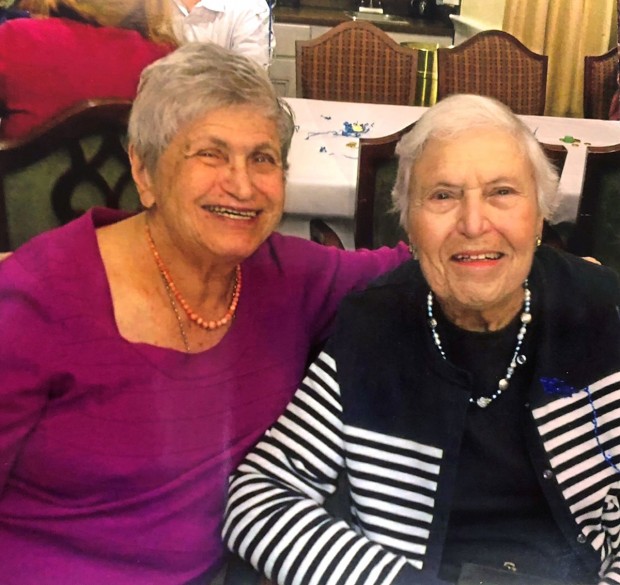 Yolande Dauber, Doris Perlberg Yolande Dauber, Doris Perlberg